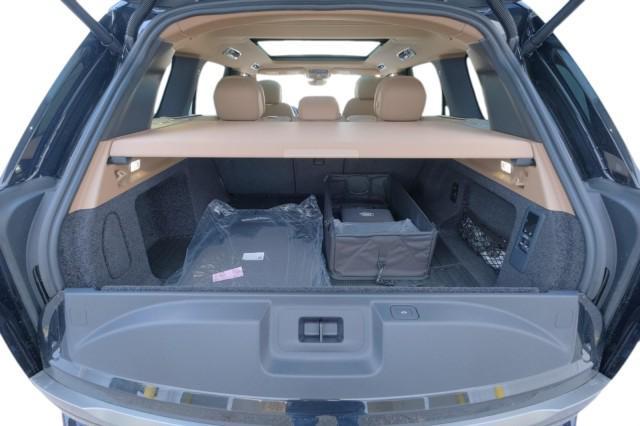new 2025 Land Rover Range Rover car, priced at $134,130