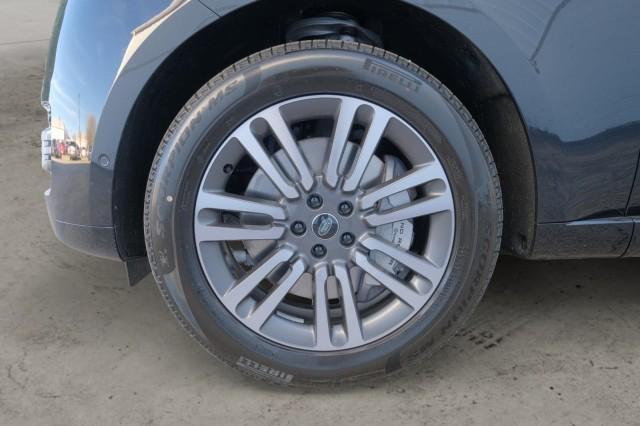 new 2025 Land Rover Range Rover car, priced at $134,130
