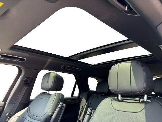 new 2025 Land Rover Range Rover Sport car, priced at $122,745