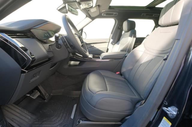 new 2025 Land Rover Range Rover Sport car, priced at $131,260
