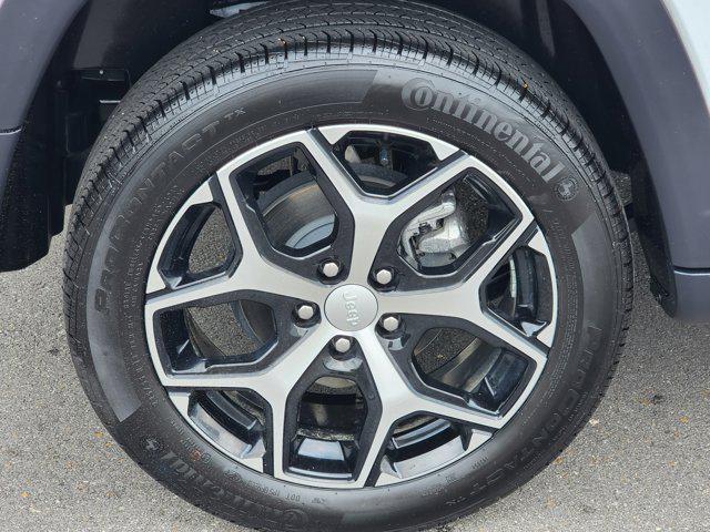 used 2024 Jeep Compass car