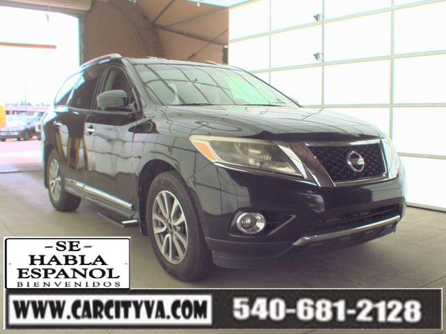 used 2015 Nissan Pathfinder car, priced at $10,479