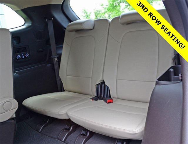 used 2014 Hyundai Santa Fe car, priced at $7,989