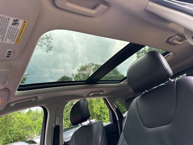 used 2016 Ford Edge car, priced at $6,989