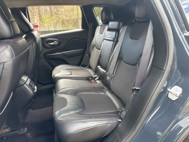 used 2017 Jeep Cherokee car, priced at $10,789