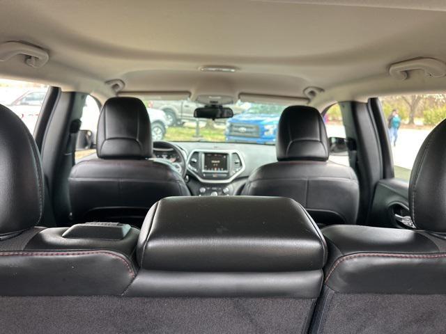 used 2017 Jeep Cherokee car, priced at $10,789