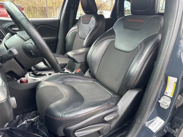 used 2017 Jeep Cherokee car, priced at $10,789