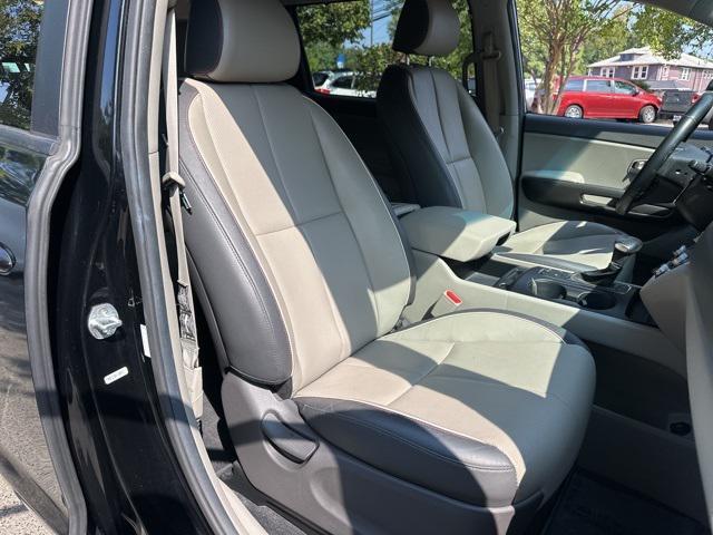 used 2017 Kia Sedona car, priced at $6,979