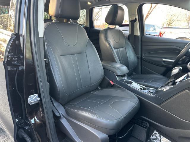 used 2013 Ford Escape car, priced at $7,989