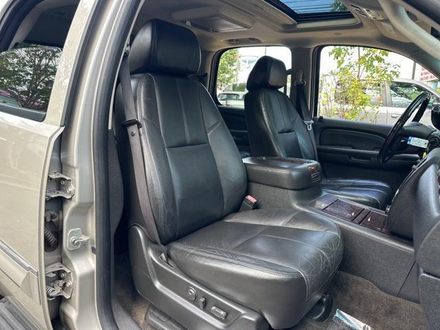 used 2008 GMC Yukon car, priced at $6,979