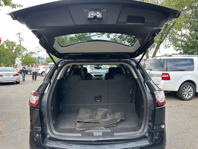 used 2016 Chevrolet Traverse car, priced at $12,989