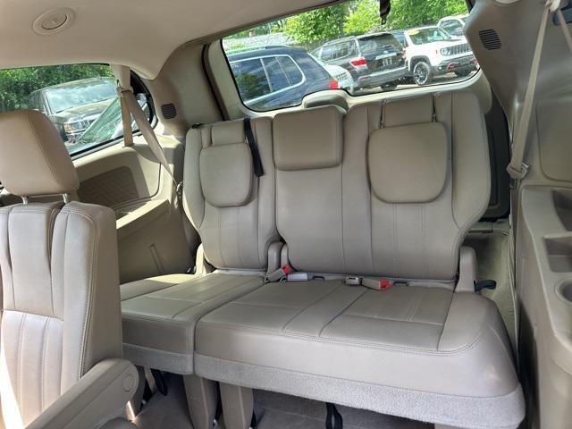 used 2016 Chrysler Town & Country car, priced at $9,779