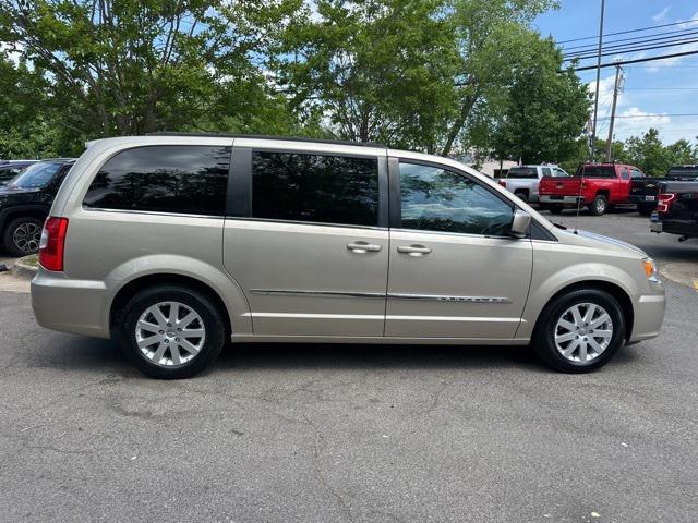 used 2016 Chrysler Town & Country car, priced at $9,779