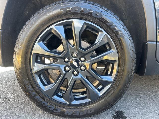 used 2021 Chevrolet Traverse car, priced at $18,479