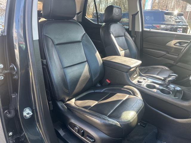 used 2021 Chevrolet Traverse car, priced at $18,479