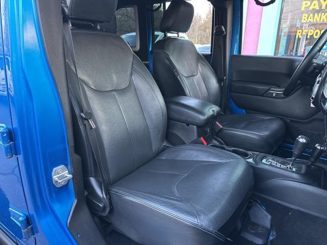 used 2015 Jeep Wrangler Unlimited car, priced at $16,989