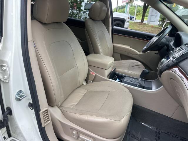 used 2010 Hyundai Veracruz car, priced at $4,979