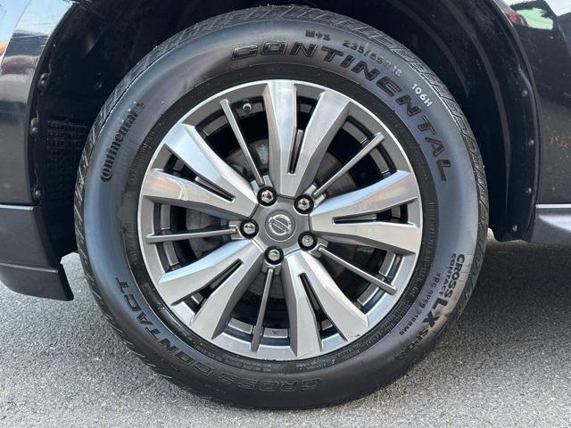 used 2018 Nissan Pathfinder car, priced at $11,979