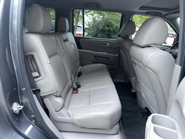 used 2013 Honda Pilot car, priced at $9,979