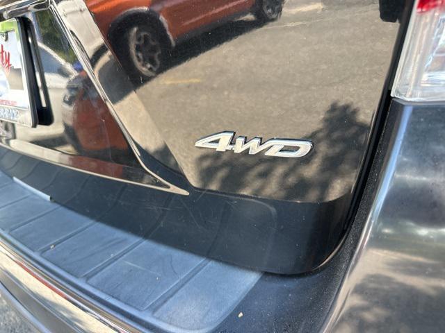 used 2011 Toyota Highlander car, priced at $12,989