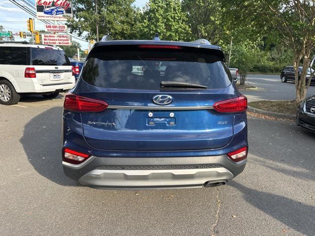 used 2020 Hyundai Santa Fe car, priced at $17,815