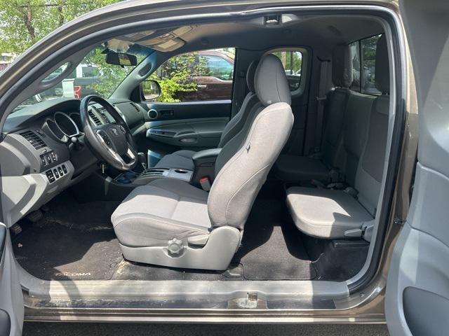 used 2014 Toyota Tacoma car, priced at $17,989
