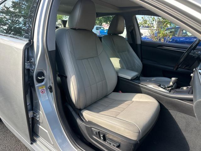 used 2018 Lexus ES 350 car, priced at $17,979