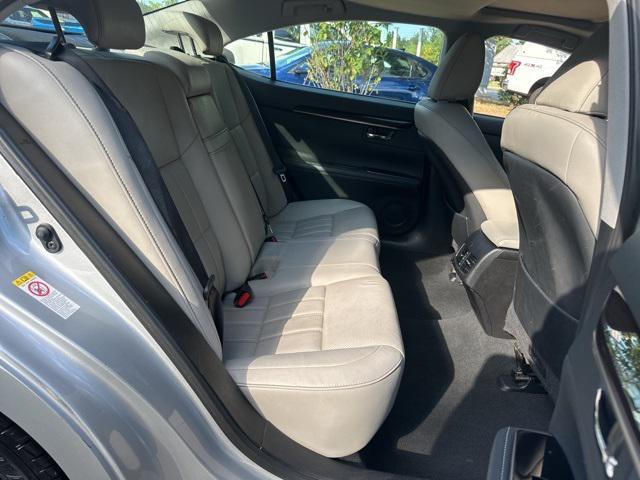 used 2018 Lexus ES 350 car, priced at $17,979