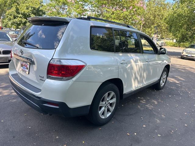 used 2013 Toyota Highlander car, priced at $12,479