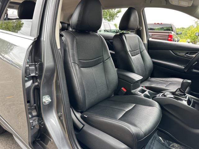 used 2020 Nissan Rogue car, priced at $12,989