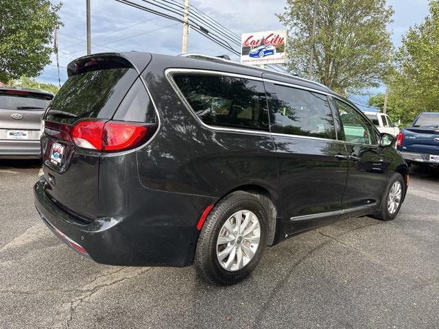 used 2018 Chrysler Pacifica car, priced at $13,989