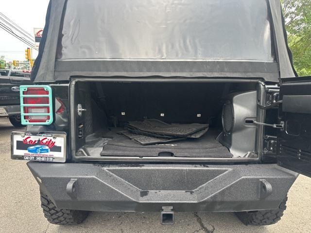 used 2014 Jeep Wrangler Unlimited car, priced at $15,479