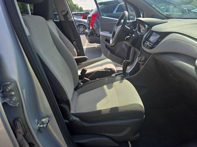 used 2022 Chevrolet Trax car, priced at $13,989