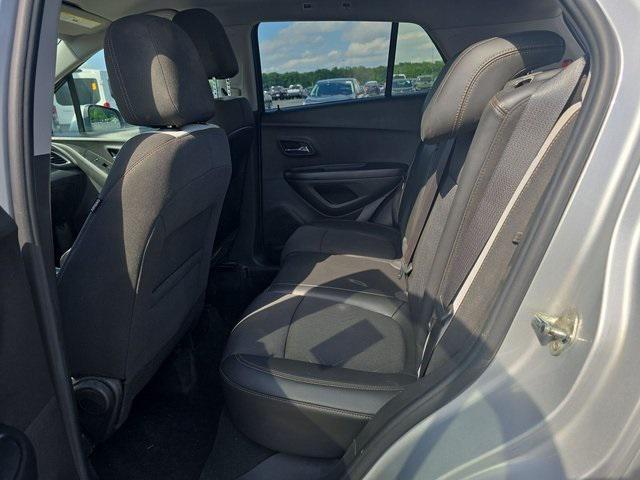 used 2022 Chevrolet Trax car, priced at $13,989