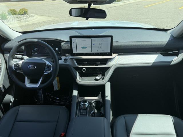 new 2025 Ford Explorer car, priced at $47,540
