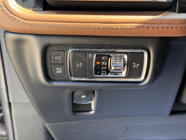 used 2022 Lincoln Nautilus car, priced at $34,950