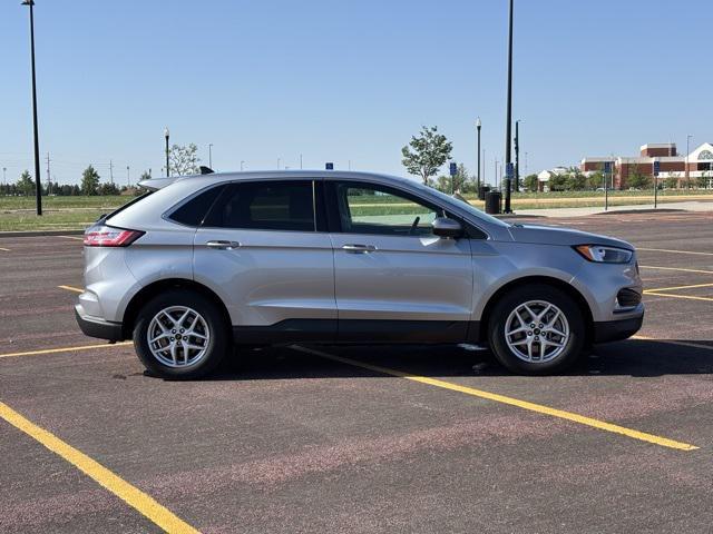 used 2024 Ford Edge car, priced at $28,804