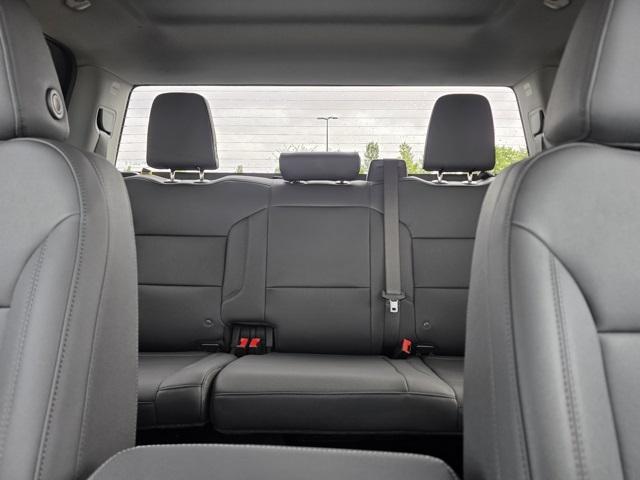 new 2025 GMC Sierra 1500 car, priced at $45,675