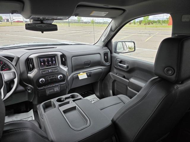 new 2025 GMC Sierra 1500 car, priced at $45,675