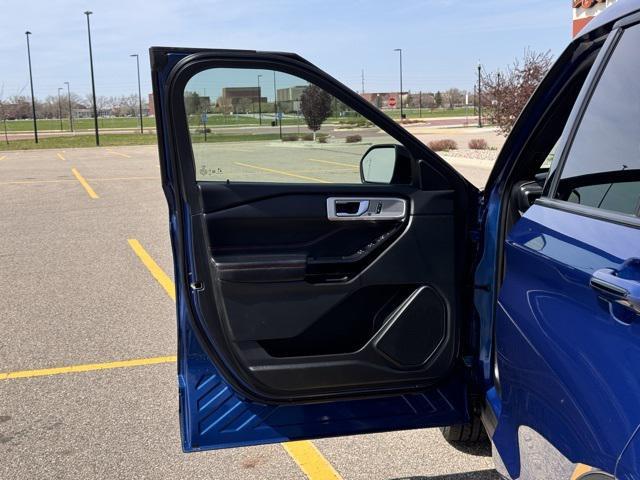 used 2022 Ford Explorer car, priced at $37,298