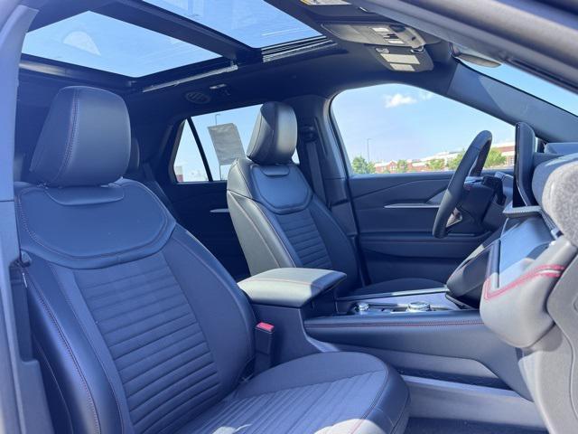 new 2025 Ford Explorer car, priced at $52,060