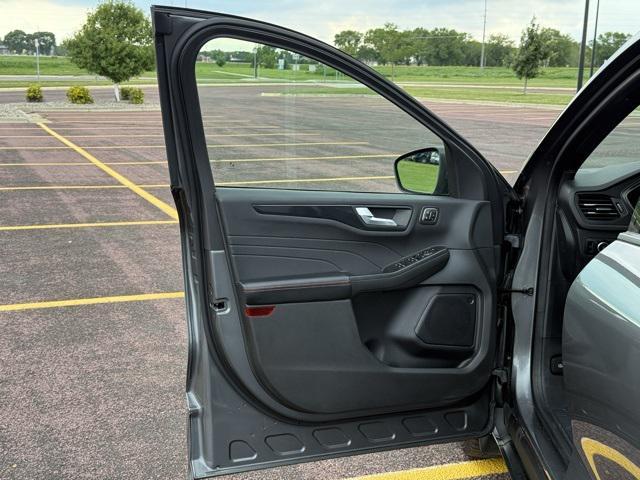 used 2023 Ford Escape car, priced at $26,895