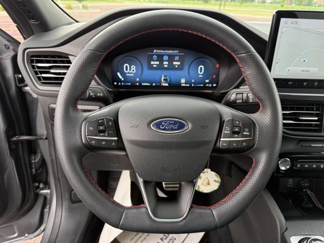 used 2023 Ford Escape car, priced at $26,895
