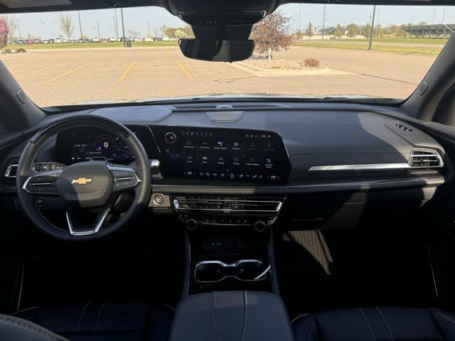 used 2025 Chevrolet Traverse car, priced at $57,399