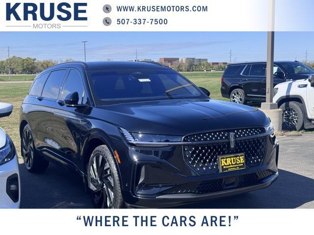 used 2024 Lincoln Nautilus car, priced at $49,199