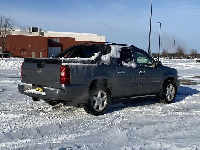 used 2008 Chevrolet Avalanche car, priced at $11,490