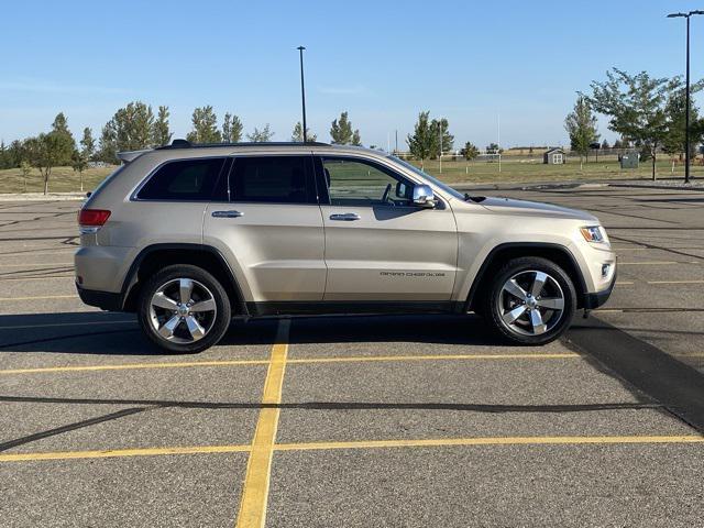 used 2015 Jeep Grand Cherokee car, priced at $18,899