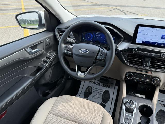 used 2022 Ford Escape car, priced at $27,899