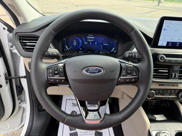 used 2022 Ford Escape car, priced at $27,899