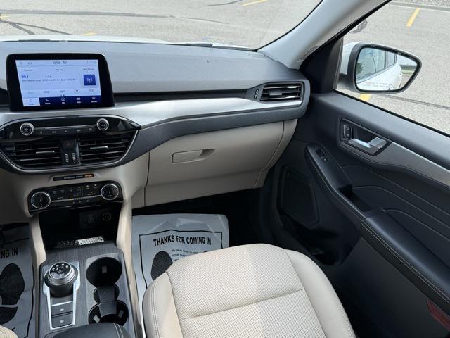 used 2022 Ford Escape car, priced at $27,899